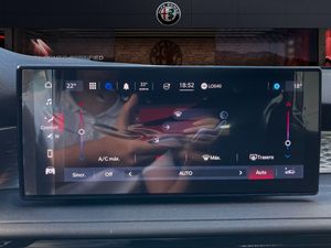 Alfa Romeo Tonale  1.3 Multi-air PHEV  Q4 Sprint  - Foto 21