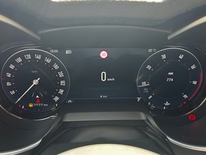 Alfa Romeo Stelvio  2.0 Gasolina 206kW (280CV)  Q4 Veloce  - Foto 11