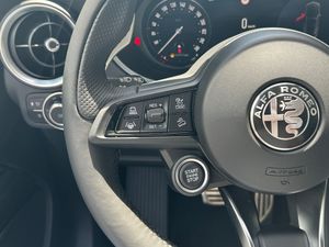 Alfa Romeo Stelvio  2.0 Gasolina 206kW (280CV)  Q4 Veloce  - Foto 22