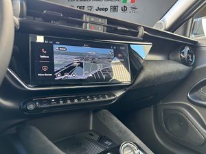 Alfa Romeo Junior  Ibrida 108kW (145CV) -  - Foto 20