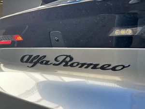 Alfa Romeo Junior  Ibrida 108kW (145CV) -  - Foto 24