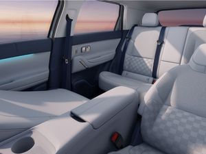 Leapmotor B03X  B03X BEV 53kWh  Auto Design Pro Max  - Foto 8