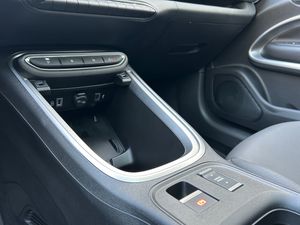 Jeep Avenger  Full Electric 115kW (156CV) Summit  - Foto 27