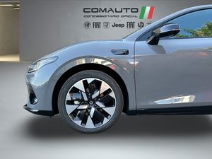 Leapmotor B05  B05 BEV 67.1kWh  Auto Design ProMax  - Foto 13