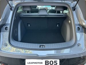 Leapmotor B05  B05 BEV 67.1kWh  Auto Design ProMax  - Foto 8