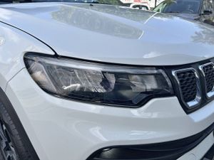 Jeep Compass  4Xe 1.3 PHEV 140kW(190CV)  AT AWD Limited  - Foto 17