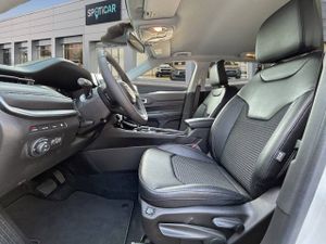 Jeep Compass  4Xe 1.3 PHEV 140kW(190CV)  AT AWD Limited  - Foto 10
