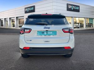 Jeep Compass  4Xe 1.3 PHEV 140kW(190CV)  AT AWD Limited  - Foto 6