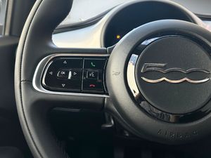 Fiat 500C   Cabrio 190km 70kW (95CV) Icon  - Foto 17