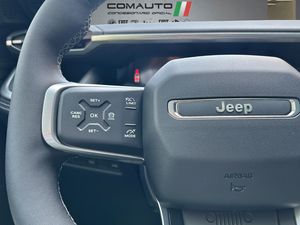 Jeep Compass  eHybrid 1.5 MHEV 130HP  Dct Summit  - Foto 17