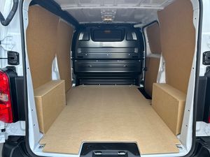 Fiat Scudo  Scudo Furgón L2 1.5 BlueHDi 120 CV S&S M -  - Foto 7