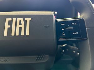 Fiat Grande Panda   MHEV 81kW (110cv) Icon  - Foto 17