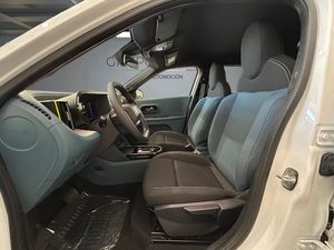 Fiat Grande Panda   MHEV 81kW (110cv) Icon  - Foto 10