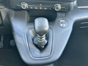 Opel Combo Cargo  Cargo 650kg Diesel 1.5 100HP S&S MT E6.4 -  - Foto 15