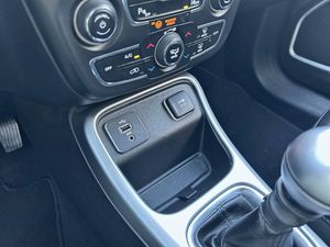 Jeep Compass  1.4 Mair 103kW  4x2 Longitude  - Foto 23