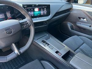 Opel Astra  1.2T XHT Hybrid 107kW  eDCT6 Ultimate  - Foto 24