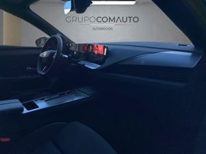 Opel Astra  1.2T XHT Hybrid 107kW  eDCT6 Ultimate  - Foto 13