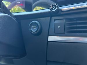 Opel Astra  1.2T XHT Hybrid 107kW  eDCT6 Ultimate  - Foto 23