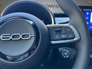 Fiat 600   1.2 74kW (100CV) MT6 Icon  - Foto 18