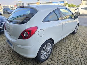 Opel Corsa 1.2 Expression Start Stop 3p.  - Foto 6