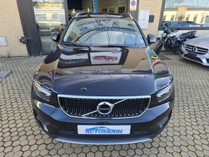 Volvo XC40 2.0 D3 Momentum Pro Auto 5p.  - Foto 4