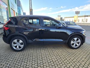 Volvo XC40 2.0 D3 Momentum Pro Auto 5p.  - Foto 15