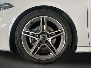 Mercedes Clase A 180 d AMG Line (EURO 6d)  - Foto 2