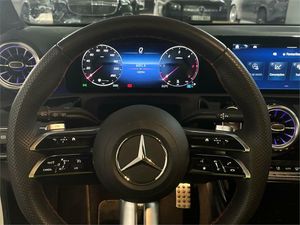 Mercedes Clase A 180 d AMG Line (EURO 6d)  - Foto 2