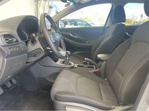 Hyundai i30 1.0 TGDI 48V Tecno  - Foto 2