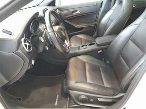 Mercedes CLA 220 CDI Aut. AMG Line  - Foto 2