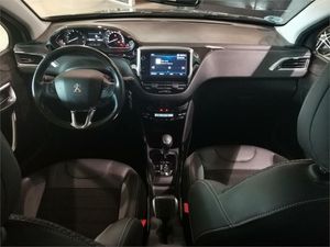 Peugeot 2008 Allure 1.2 PureTech 81KW (110CV) Auto  - Foto 2