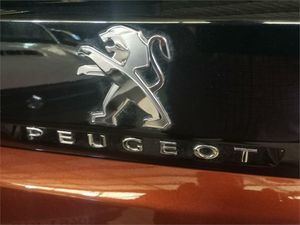 Peugeot 5008 1.2 PureTech 96KW (130CV) S&S Allure  - Foto 2