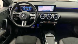 Mercedes Clase A 200 d AMG Line (EURO 6d)  - Foto 2