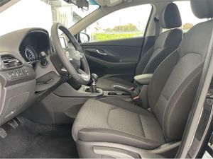 Hyundai i30 1.5 DPI Klass SLX  - Foto 2