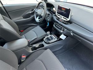 Hyundai i30 1.5 DPI Klass  - Foto 2