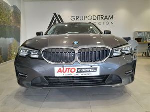 BMW Serie 3 318d Auto.Touring  - Foto 2