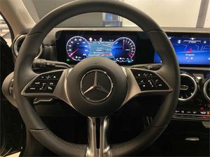 Mercedes Clase A 250 e con tecnología híbrida EQ  - Foto 2