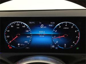 Mercedes CLA 200 Shooting Brake  - Foto 2