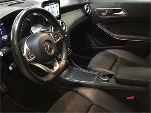 Mercedes GLA 180  - Foto 2