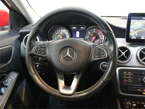 Mercedes GLA 200 d  - Foto 2