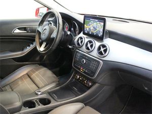 Mercedes GLA 200 d  - Foto 2