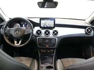 Mercedes GLA 200 d  - Foto 2