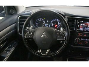 Mitsubishi Outlander 200 MPI Motion CVT 2WD 5 Plazas  - Foto 2