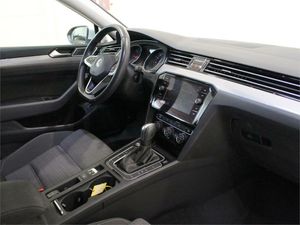 Volkswagen Passat Advance 2.0 TDI 110kW(150CV) DSG Variant  - Foto 2