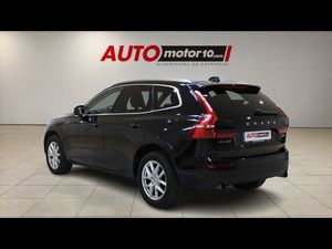 Volvo XC-60 2.0 T8 AWD Momentum Auto  - Foto 2