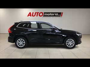 Volvo XC-60 2.0 T8 AWD Momentum Auto  - Foto 2