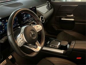 Mercedes GLA 200 d AMG Line (EURO 6d)  - Foto 2