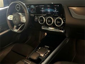 Mercedes GLA 200 d AMG Line (EURO 6d)  - Foto 2