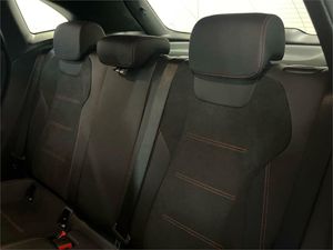 Mercedes GLA 200 d AMG Line (EURO 6d)  - Foto 2