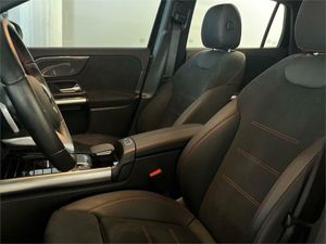 Mercedes GLA 200 d AMG Line (EURO 6d)  - Foto 2